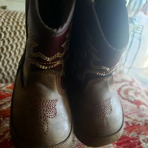 Twister Kids Boots For Infants in Brown and Maroon